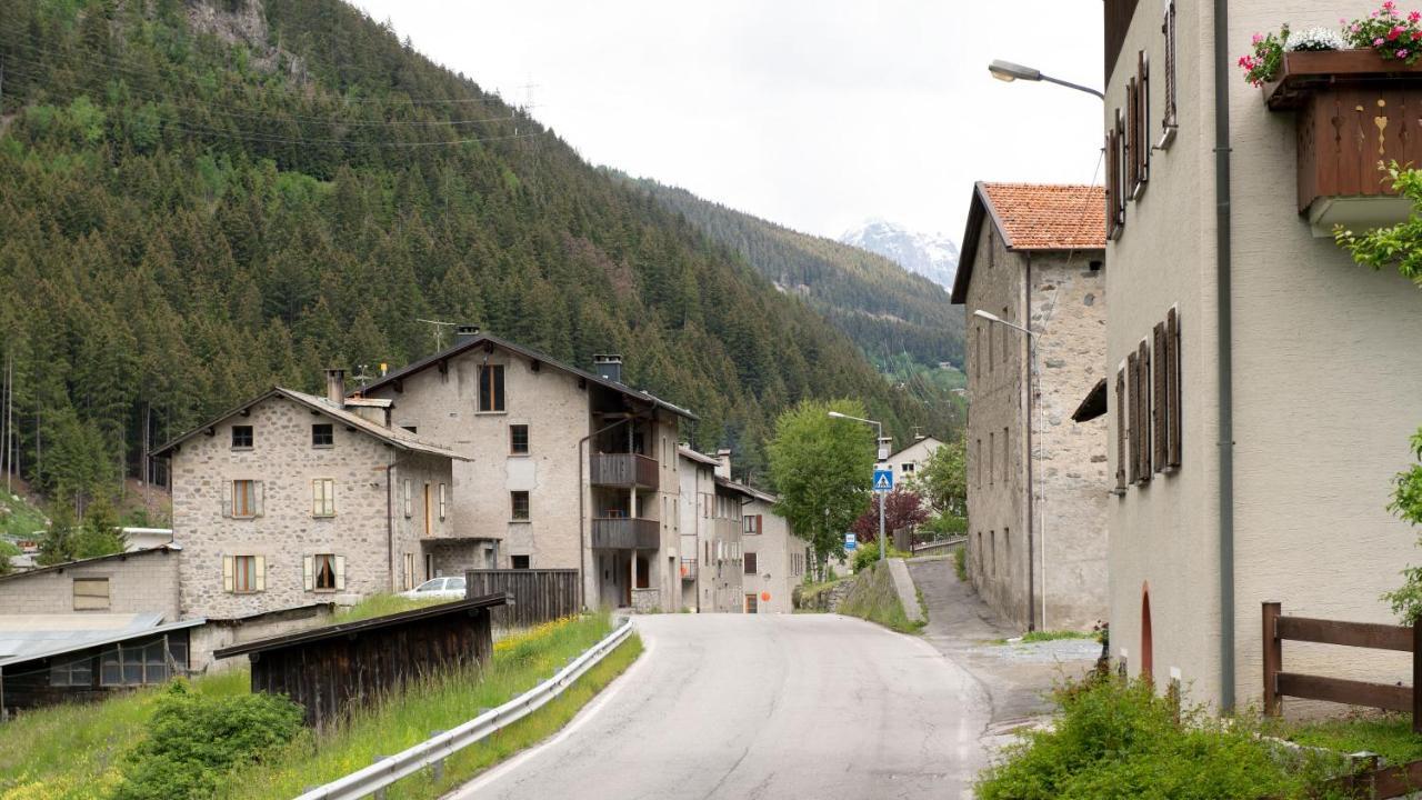 Italianway - Villa Tola Valdisotto Eksteriør billede